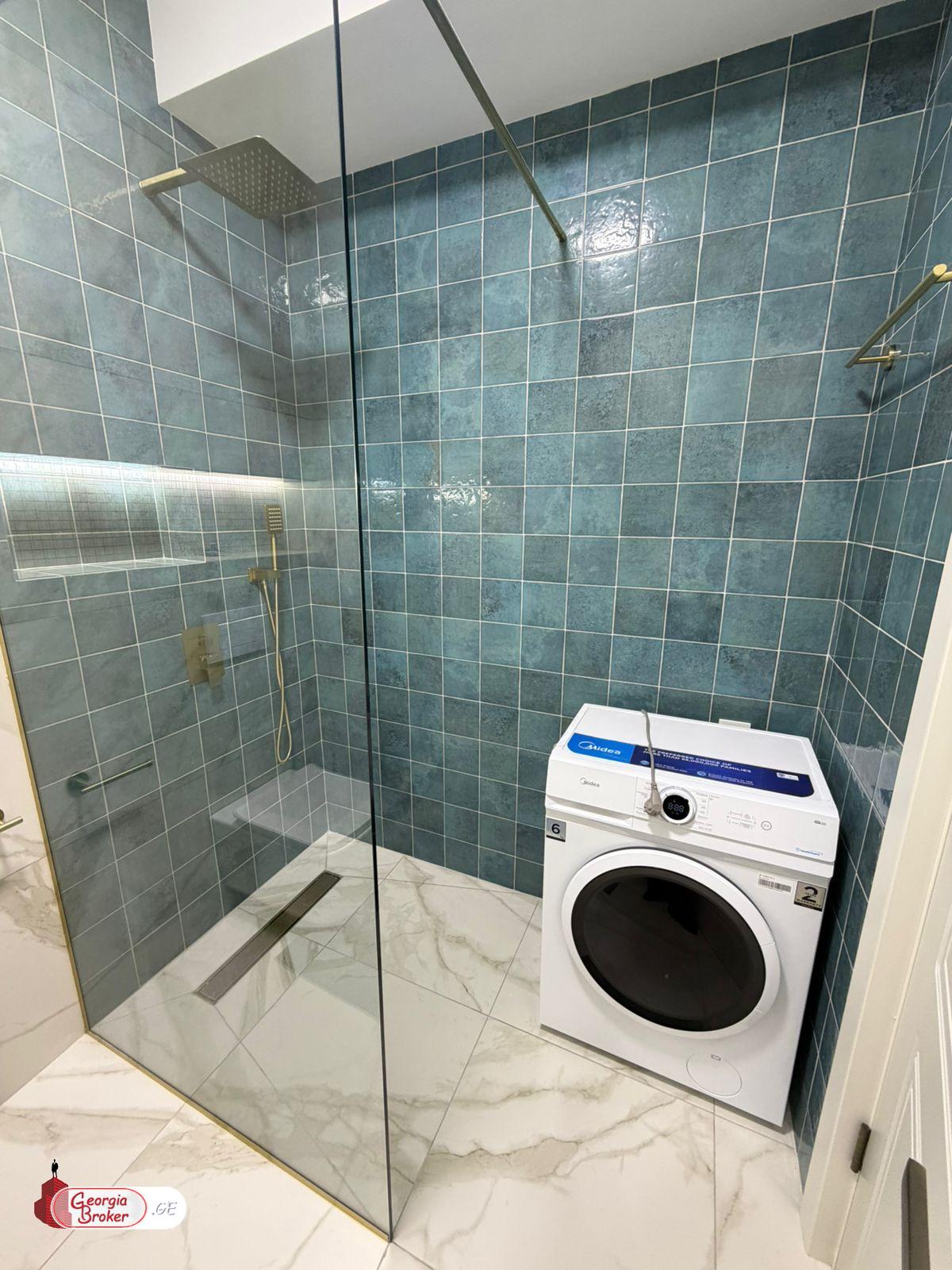 იყიდება ახალი გარემონტებული 2 ოთახიანი ბინა